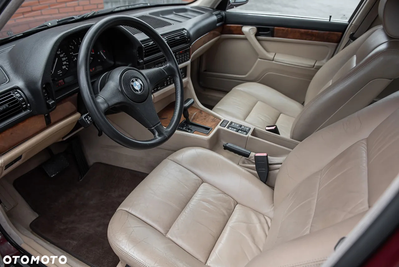 BMW Seria 7 - 17