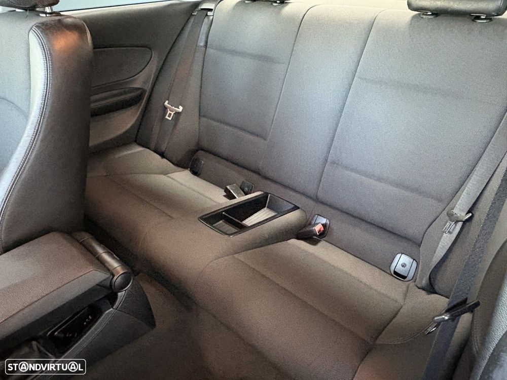 BMW 120 d DPF Edition Sport - 18