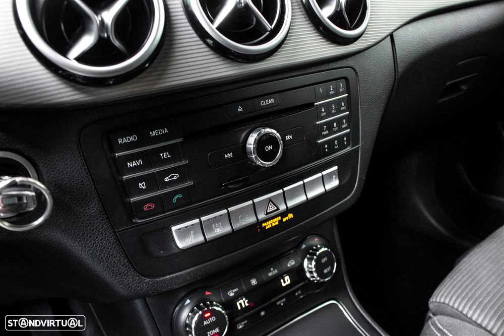 Mercedes-Benz B 250 e Electric Drive - 22