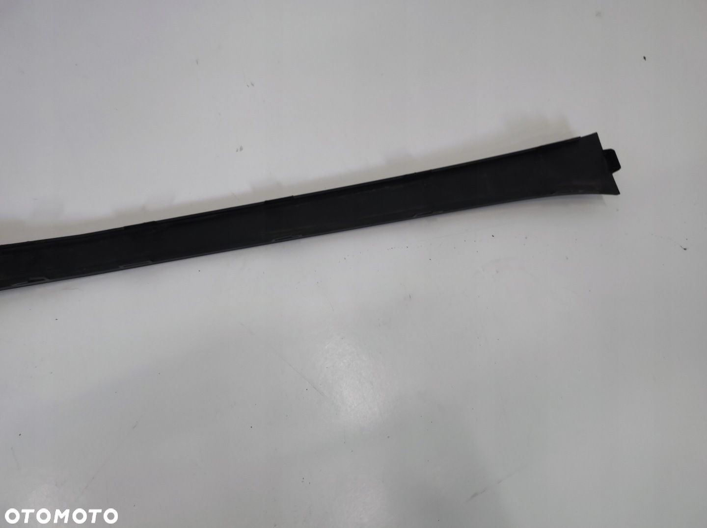 KRATKA LEWA  LISTWA MERCEDES GLA W247 A2478855005 A2478853805 A2478854305 - 12