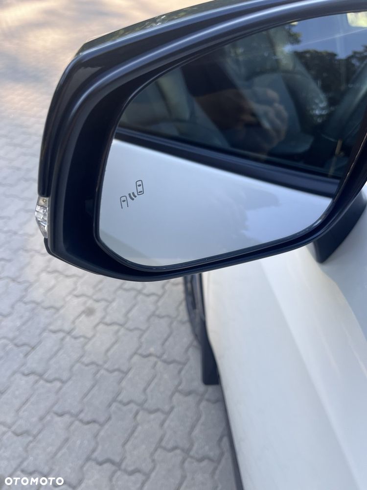 Toyota RAV4 - 28