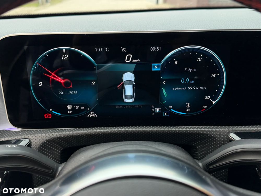 Mercedes-Benz CLA 200 4-Matic AMG Line 8G-DCT - 28