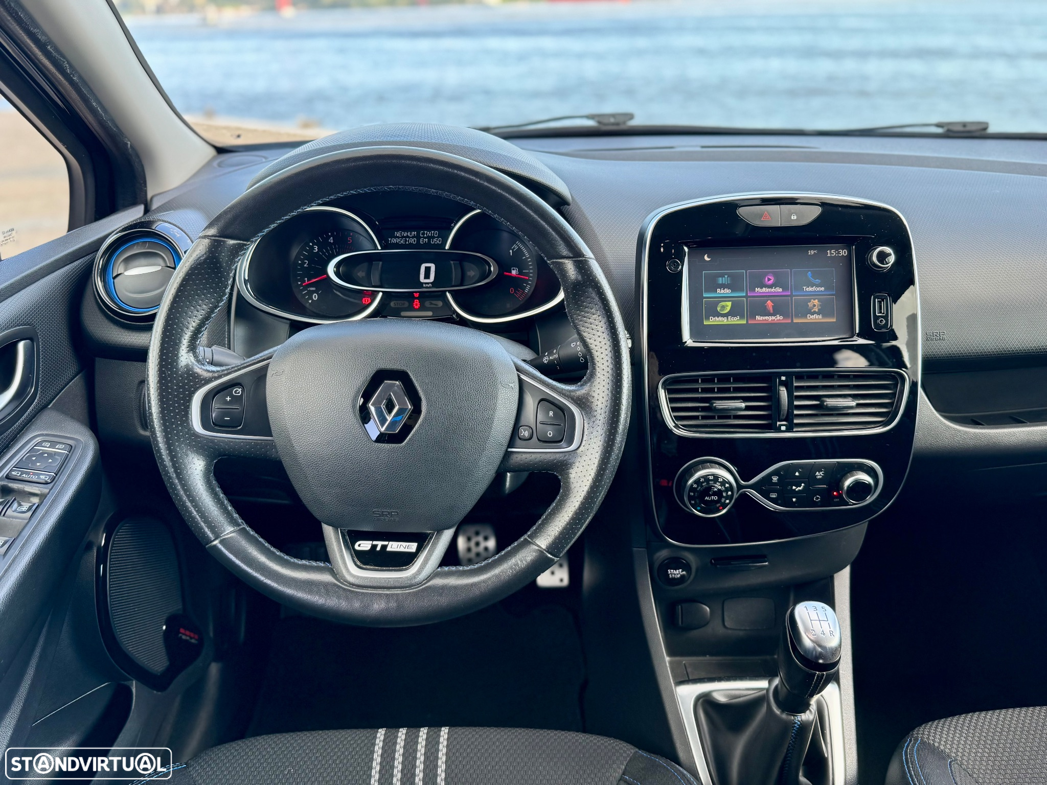 Renault Clio Sport Tourer 1.5 dCi GT Line - 16