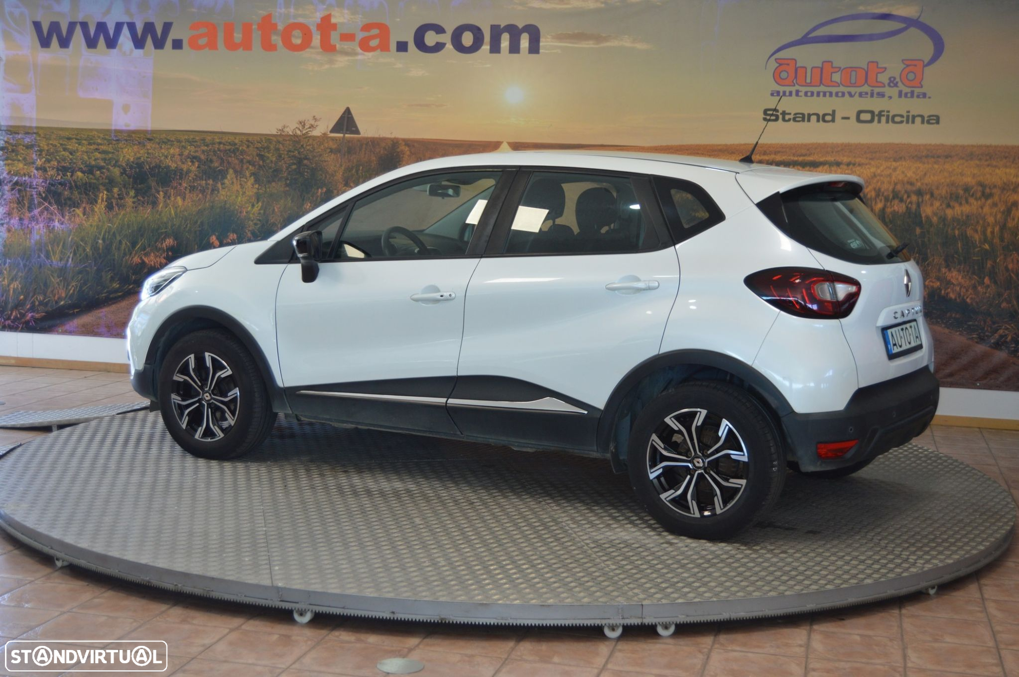 Renault Captur 0.9 TCE Exclusive - 3