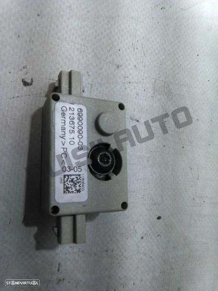 Amplificador Antena Esquerdo  Bmw 3 (e90) [2004_2011] 320d - 1