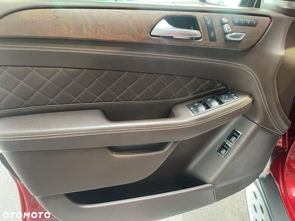 Mercedes-Benz GLS 350 d 4-Matic - 9