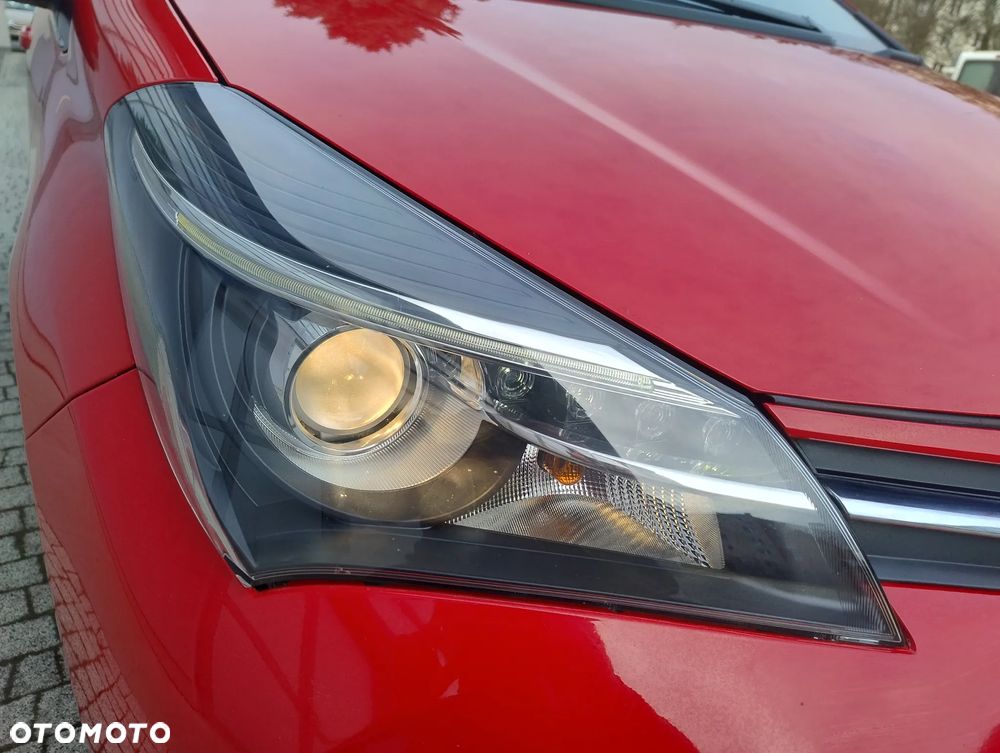 Toyota Yaris 1.4 D-4D Executive - 25