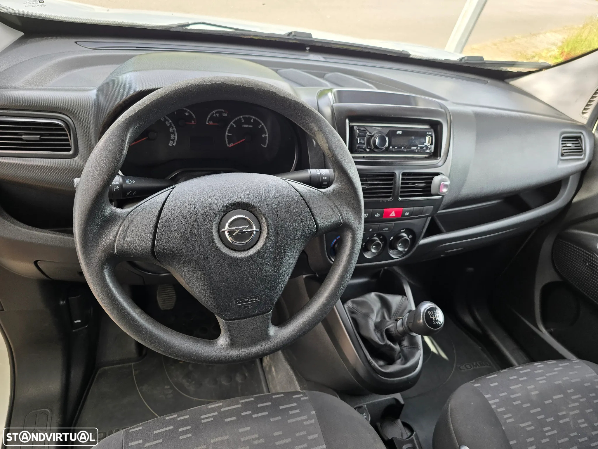 Opel Combo - 28