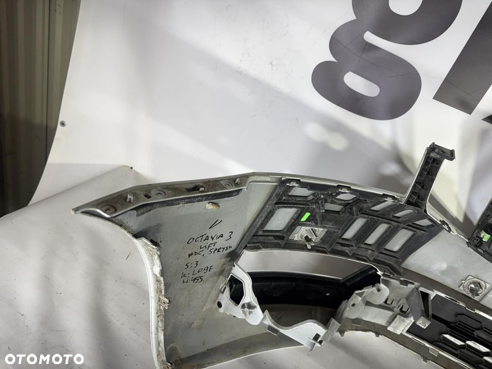 Skoda Octavia III Lift Zderzak Przód Przedni Sprysk, PDC LF9E 5E0807221N - 11