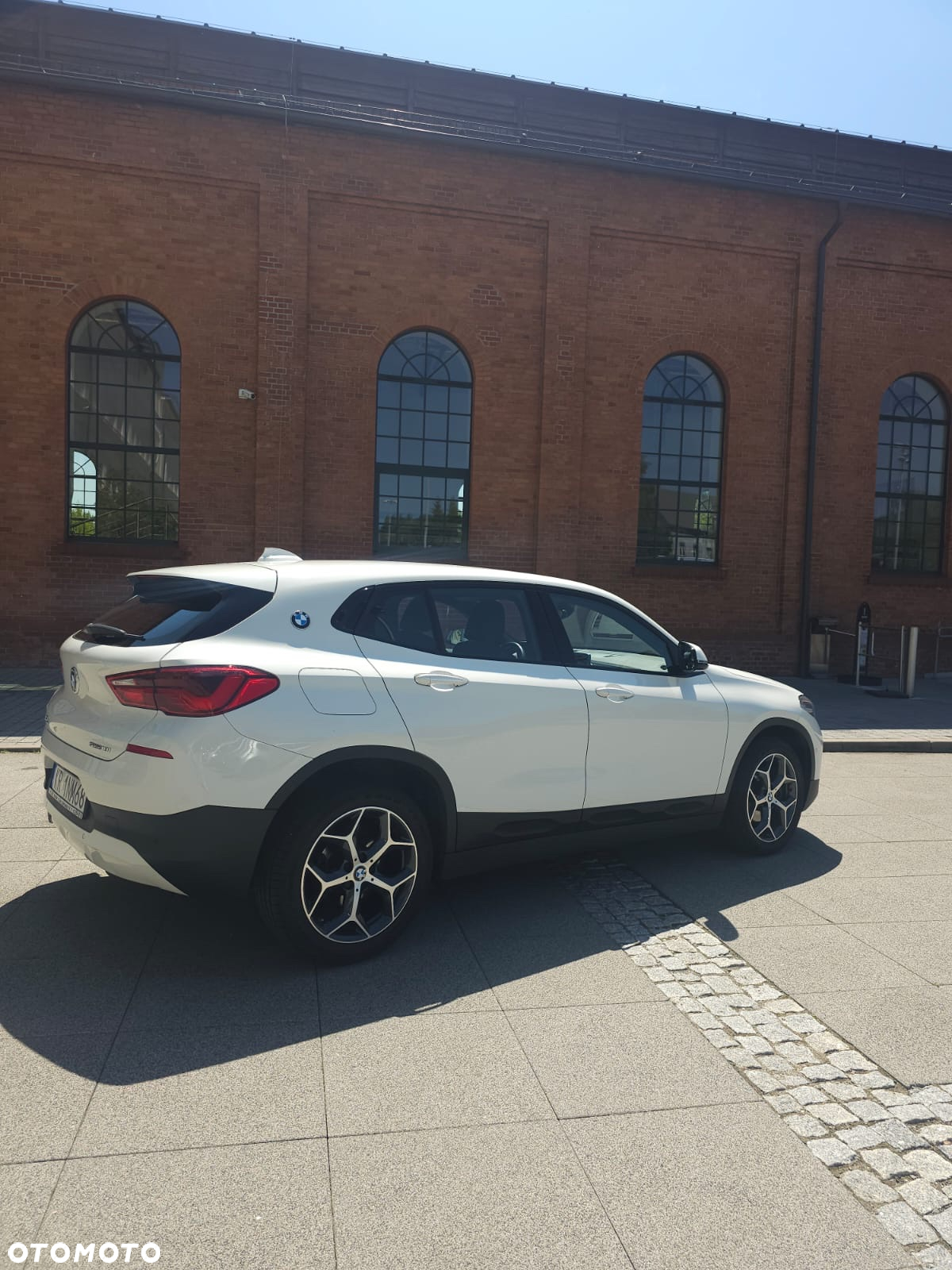 BMW X2 sDrive18i Advantage - 11