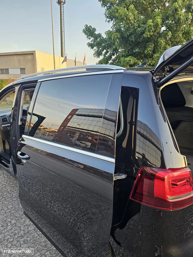 VW Sharan - 25