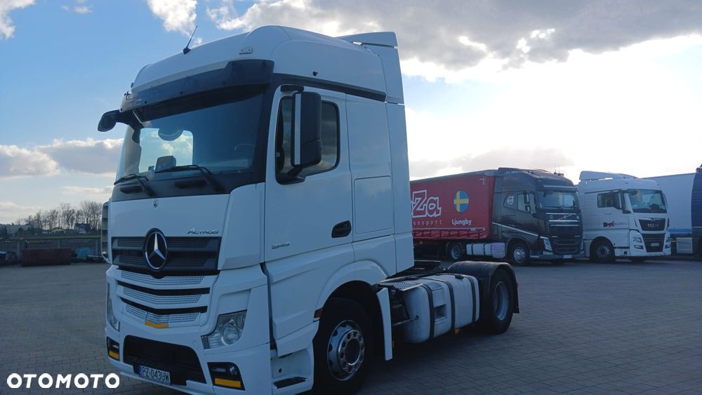 Mercedes-Benz 1845 - 1