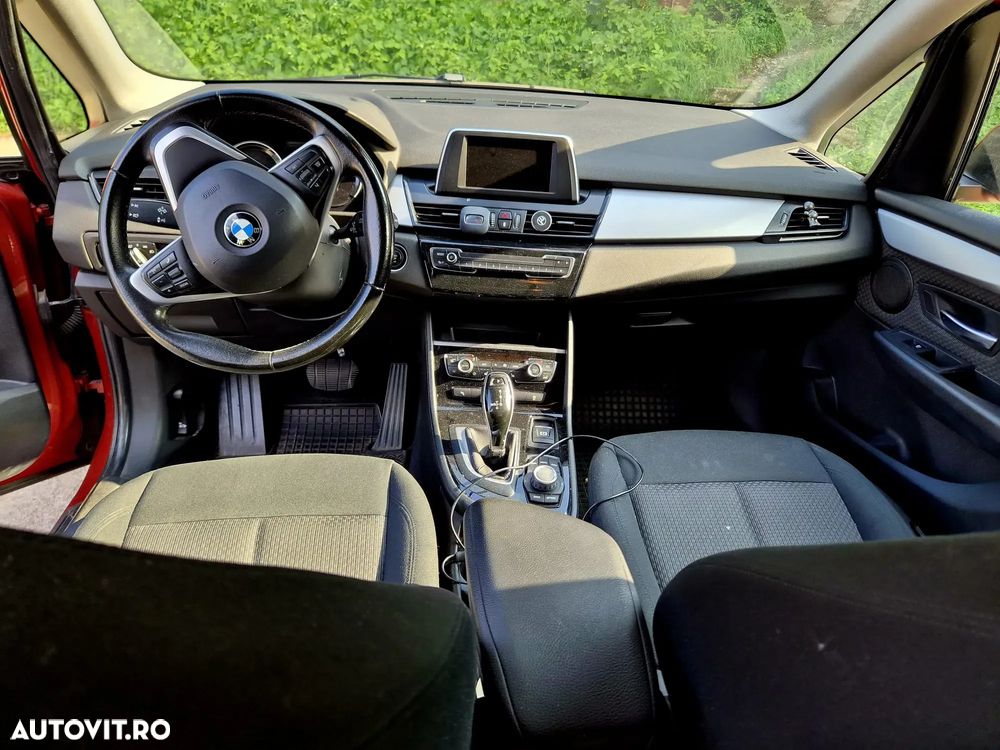 BMW Seria 2 218d Aut. Advantage - 12