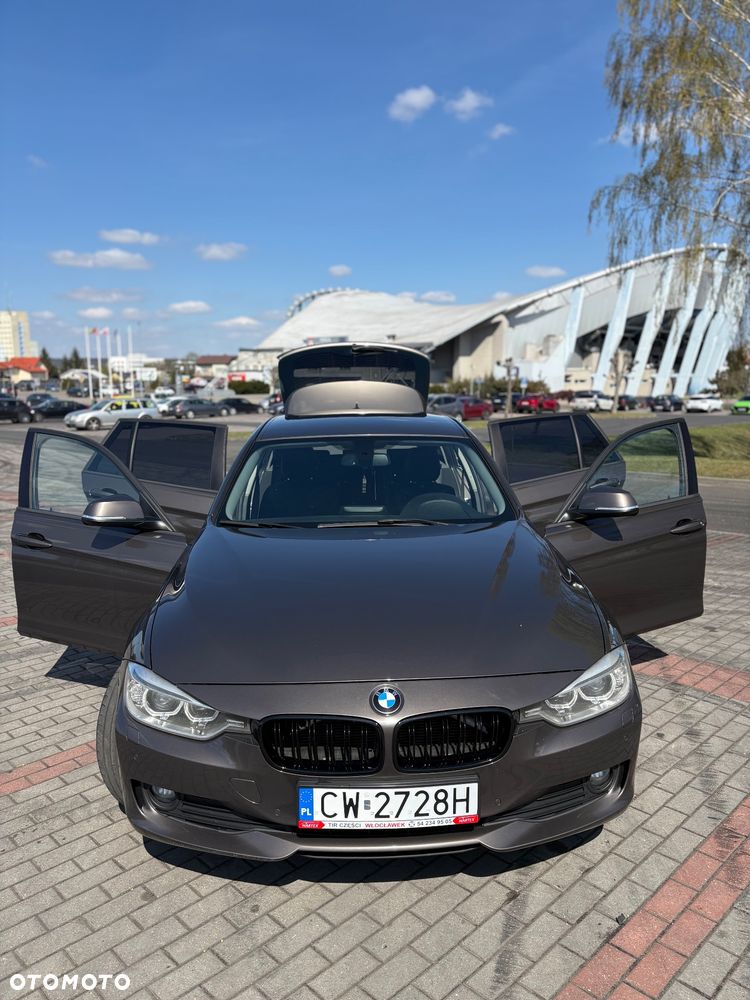BMW Seria 3 318d - 2