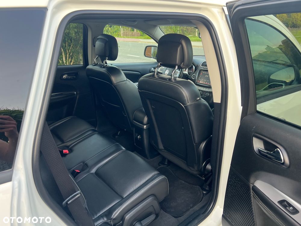 Fiat Freemont 2.0 Multijet Lounge AWD - 30