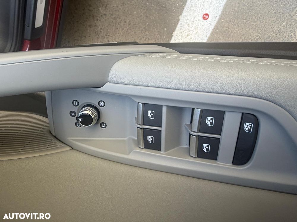 Audi Q5 40 TDI quattro S tronic MHEV Advanced - 6