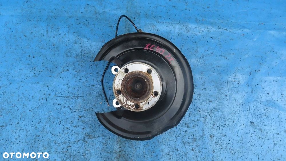 Zwrotnica Piasta Tył Tylna Lewa lub Prawa VOLVO XC40 2WD - 2