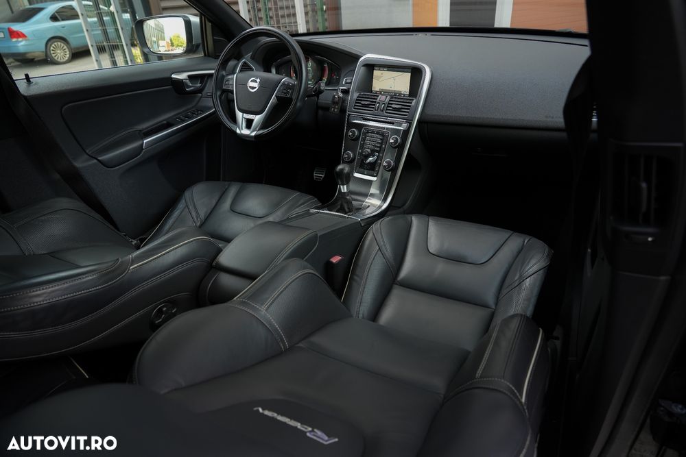 Volvo XC 60 D4 AWD Summum - 14