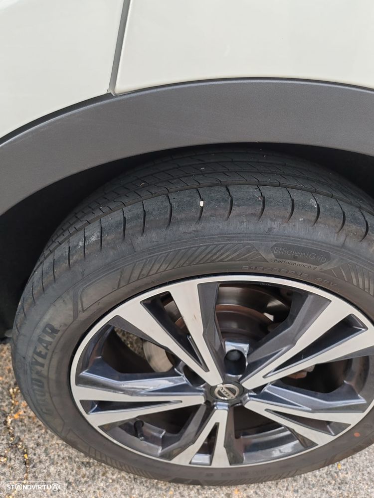 Nissan Qashqai 1.5 dCi N-Connecta - 11