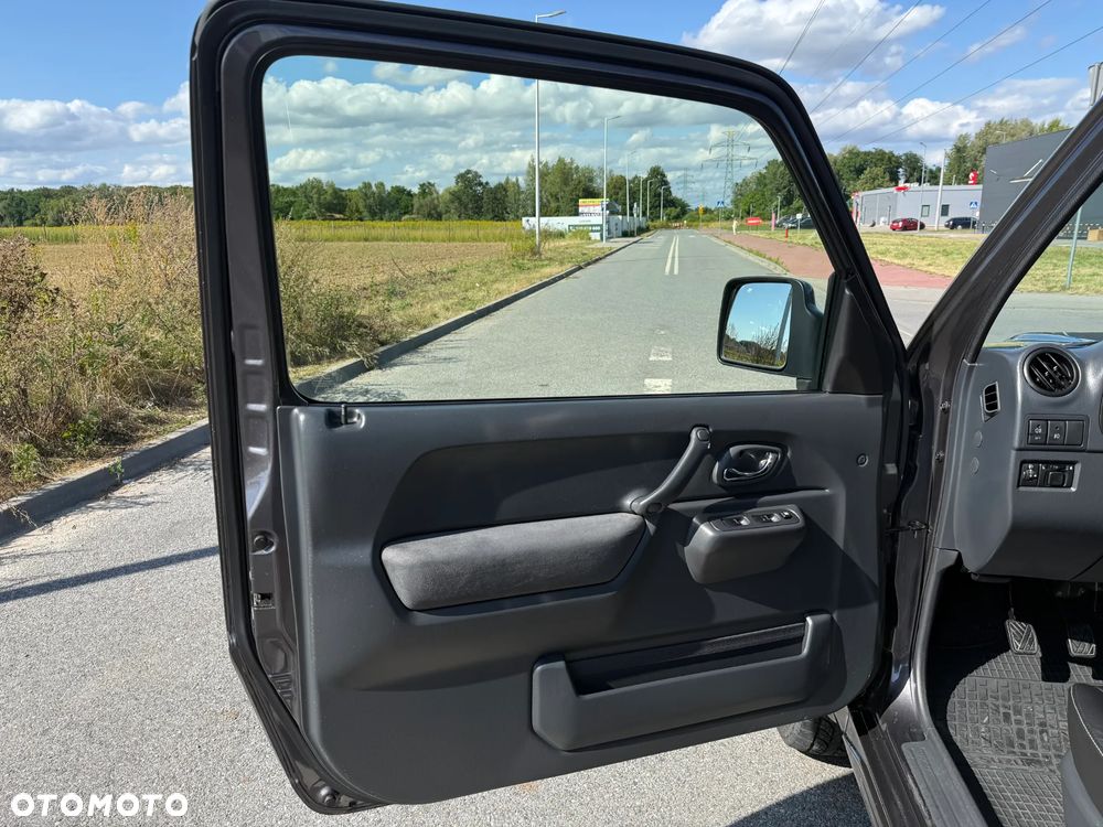 Suzuki Jimny 1.3 Elegance EU6 - 11