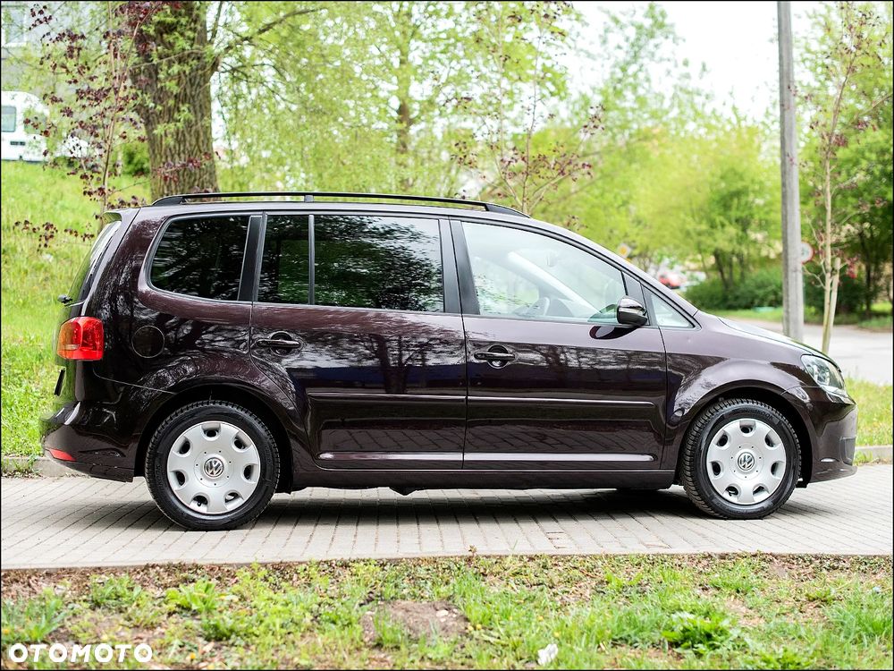 Volkswagen Touran - 5