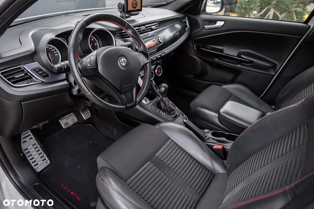 Alfa Romeo Giulietta 2.0 JTDM 20V TCT Speciale - 17