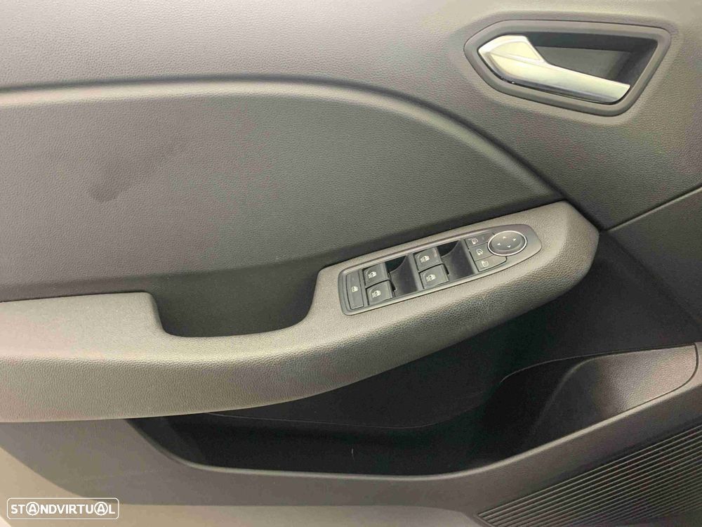 Renault Clio 1.0 TCe Evolution - 11