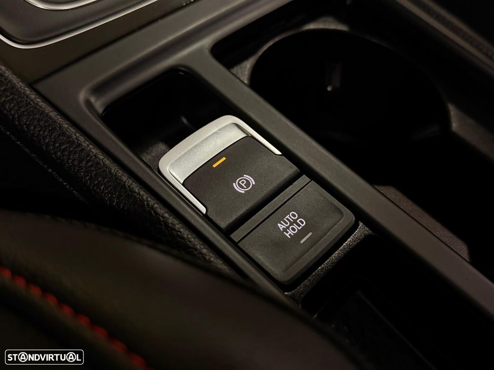 VW Golf GTI TCR 2.0 TSI OPF DSG - 31