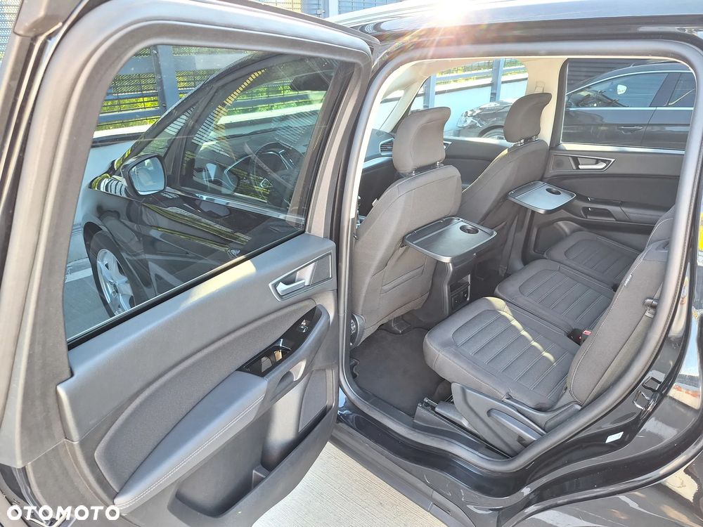 Ford Galaxy - 20
