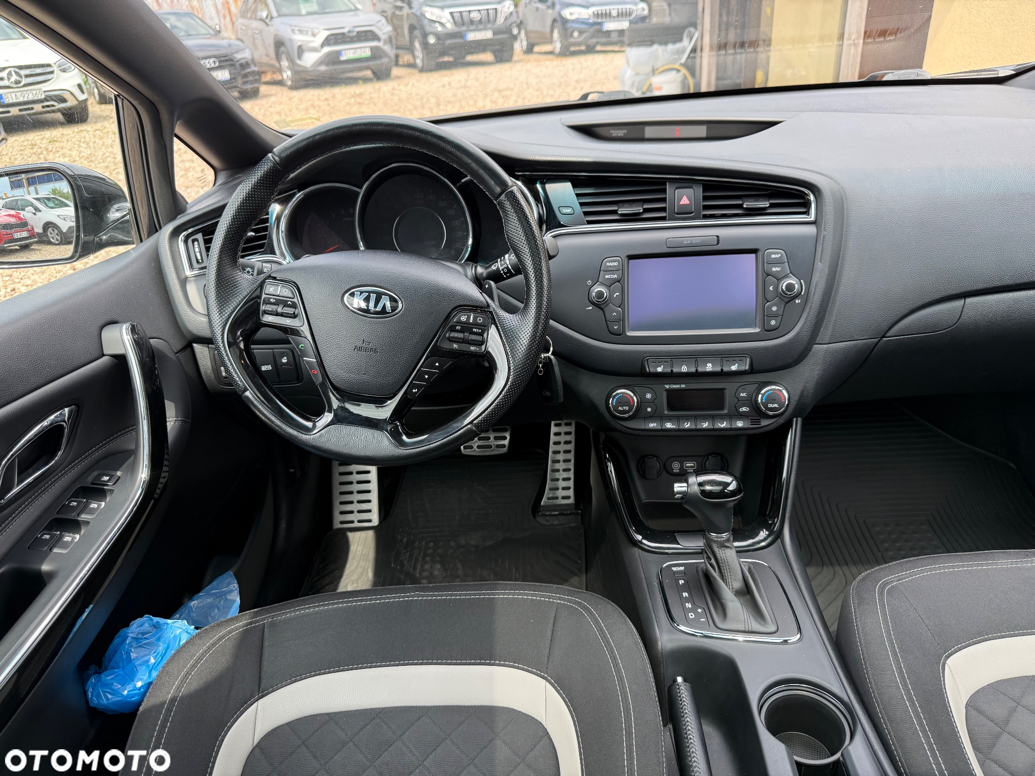 Kia Ceed - 18