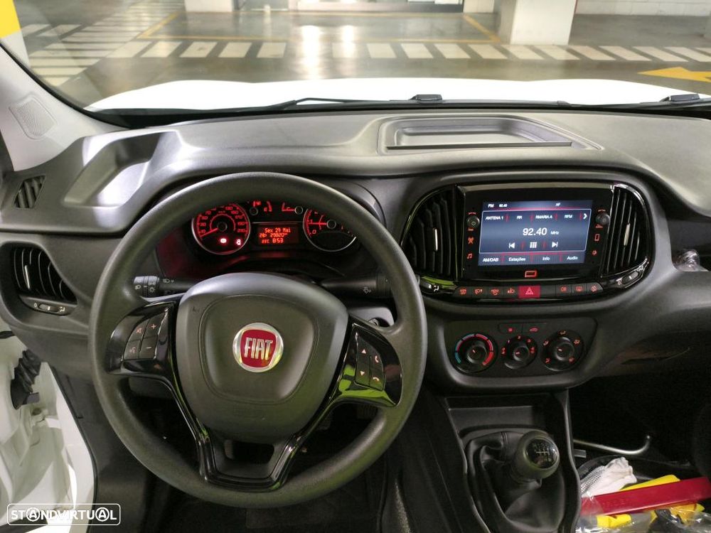 Fiat DOBLO CARGO 1.6 MJ SX 3L - 7