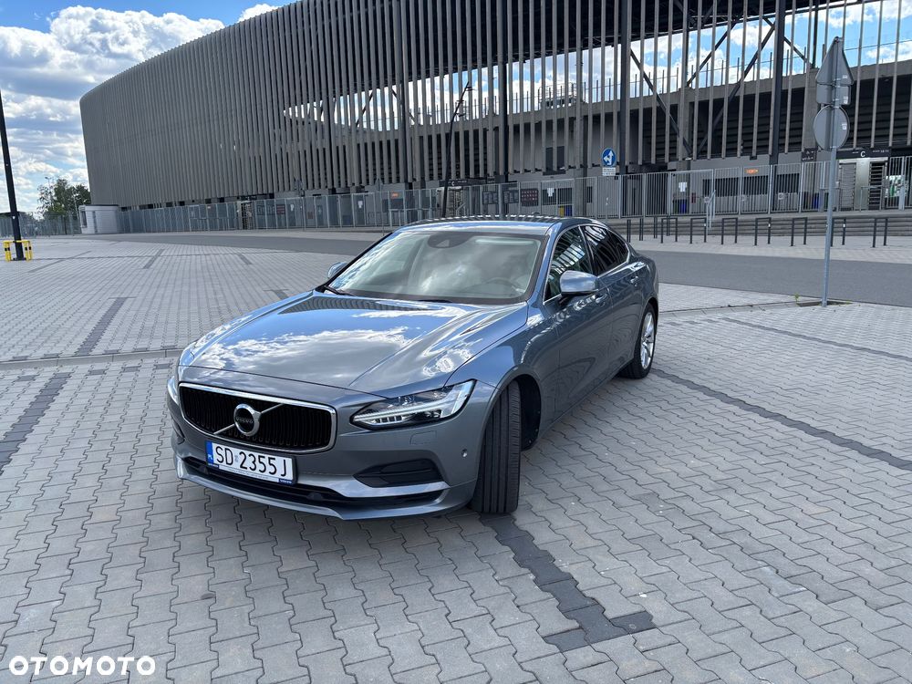 Volvo S90 D4 Momentum - 25