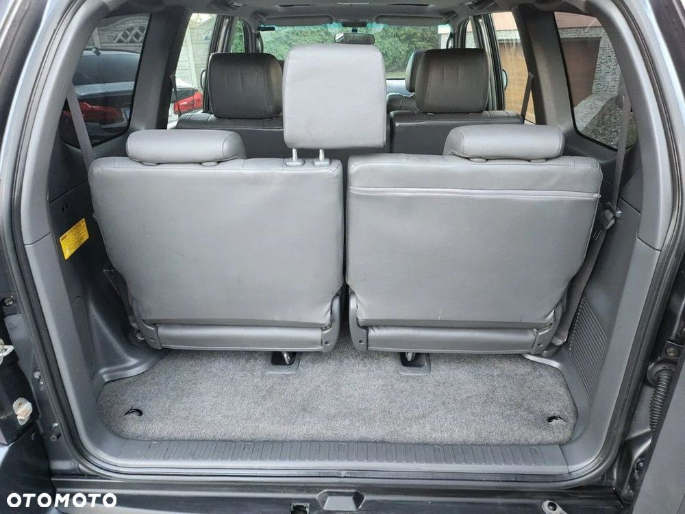 Toyota Land Cruiser - 13