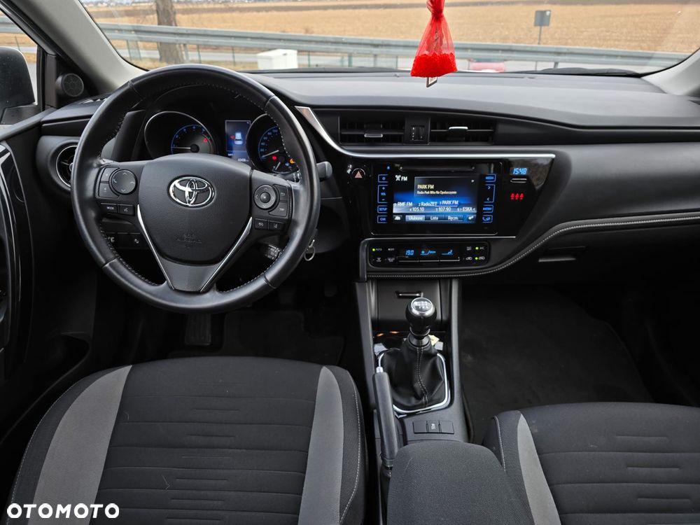 Toyota Auris 1.6 Classic Plus - 7