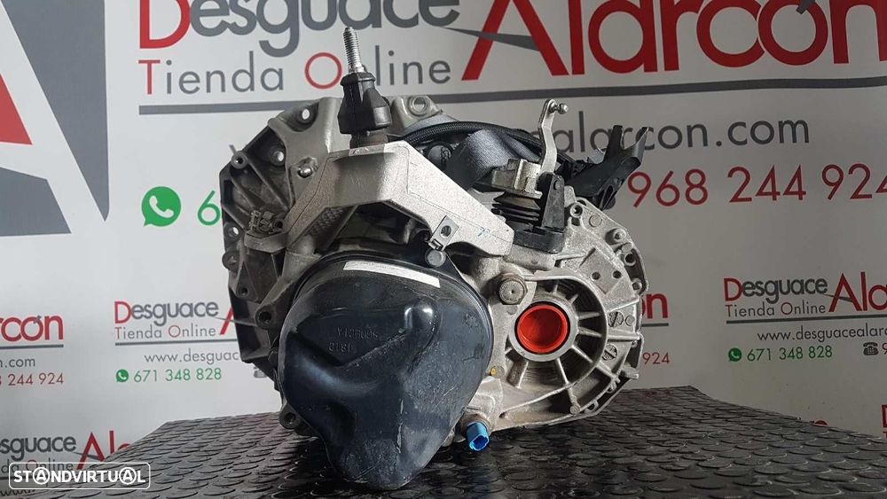 CAIXA DE VELOCIDADES DACIA SANDERO STEPWAY - 8