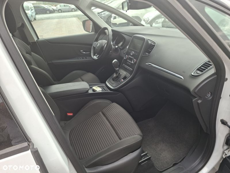 Renault Scenic - 20