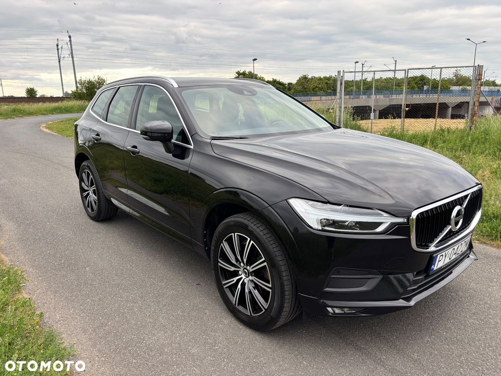 Volvo XC 60 B4 D AWD Momentum Pro - 9