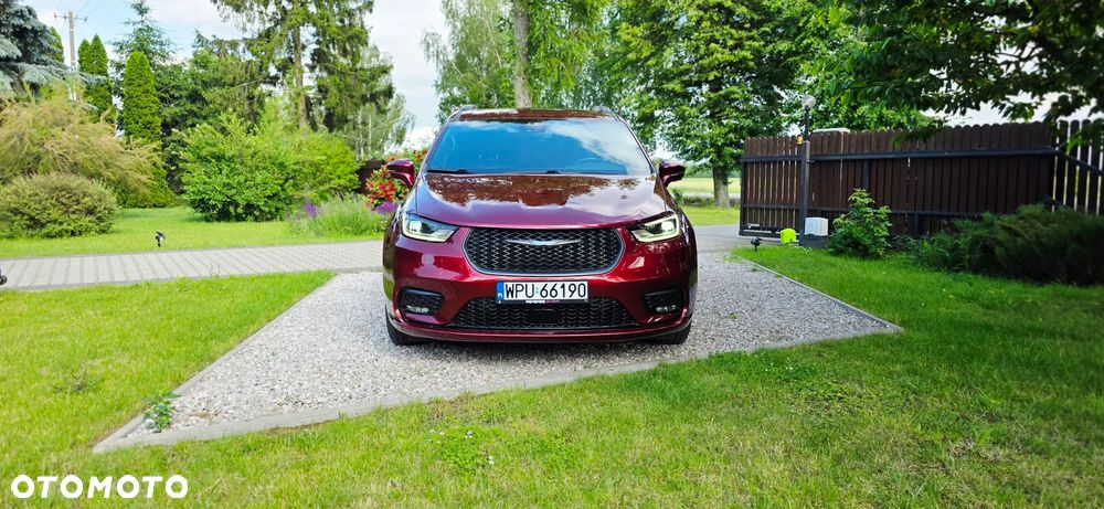 Chrysler Pacifica - 9