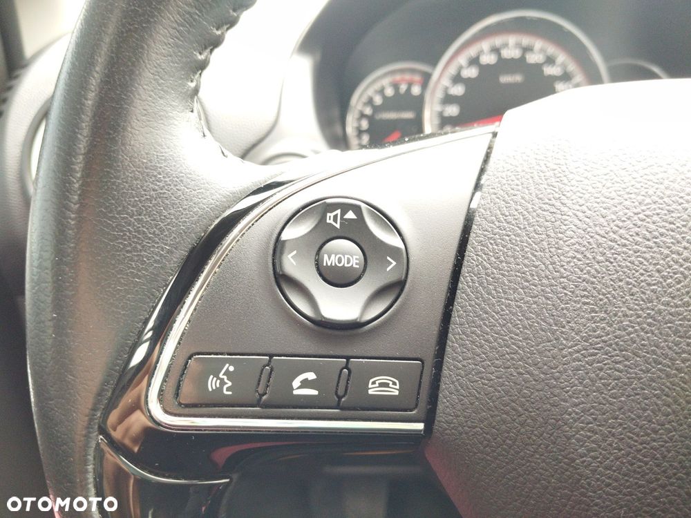 Mitsubishi Space Star 1.2 AS&G Intense - 21