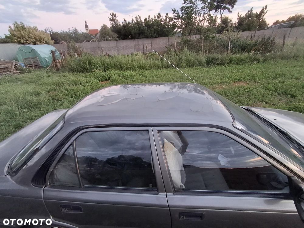 Toyota Corolla 1.3 XL - 5