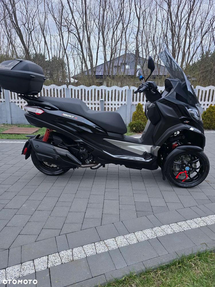 Piaggio MP-3 - 2