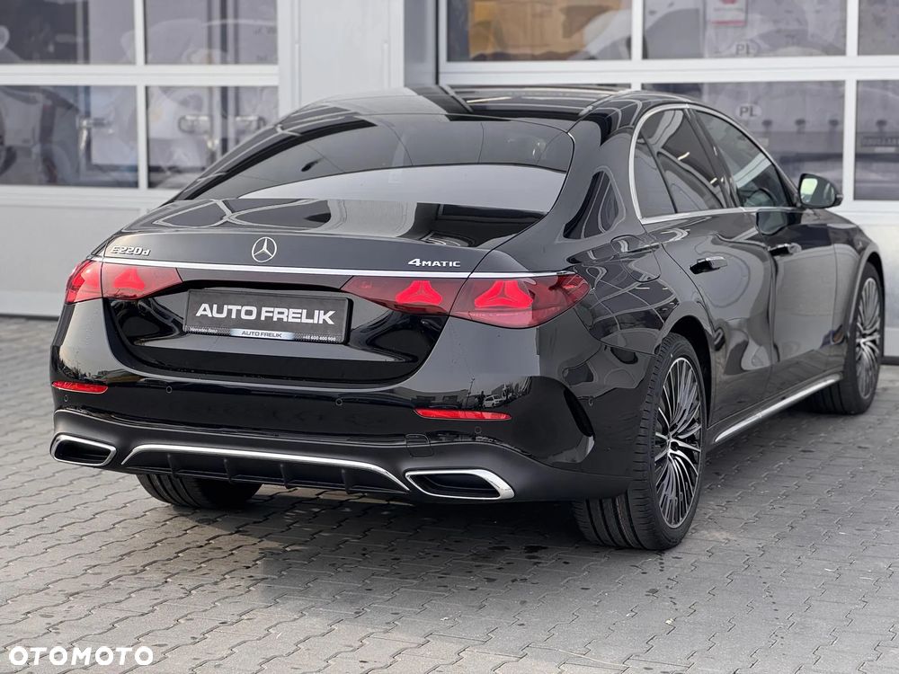 Mercedes-Benz Klasa E 220 d 4Matic 9G-TRONIC Edition AMG Line - 9