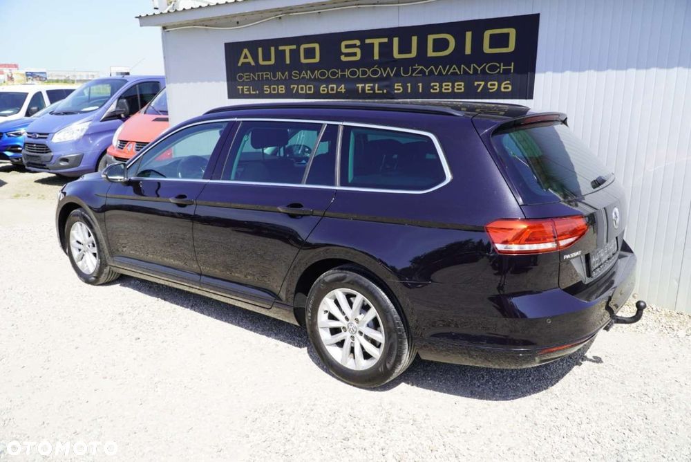 Volkswagen Passat 2.0 TDI SCR DSG Comfortline - 39