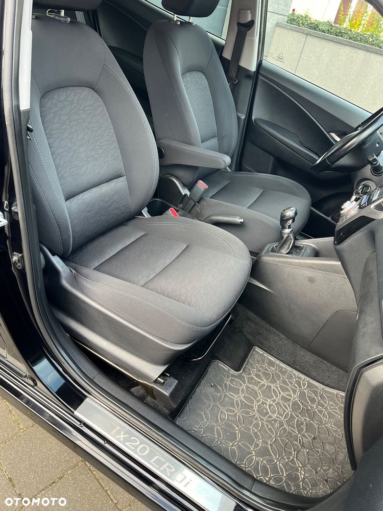 Hyundai ix20 1.6 CRDi blue Passion - 34