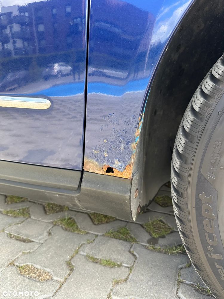 Volkswagen Passat 2.0 FSI Comfortline - 40