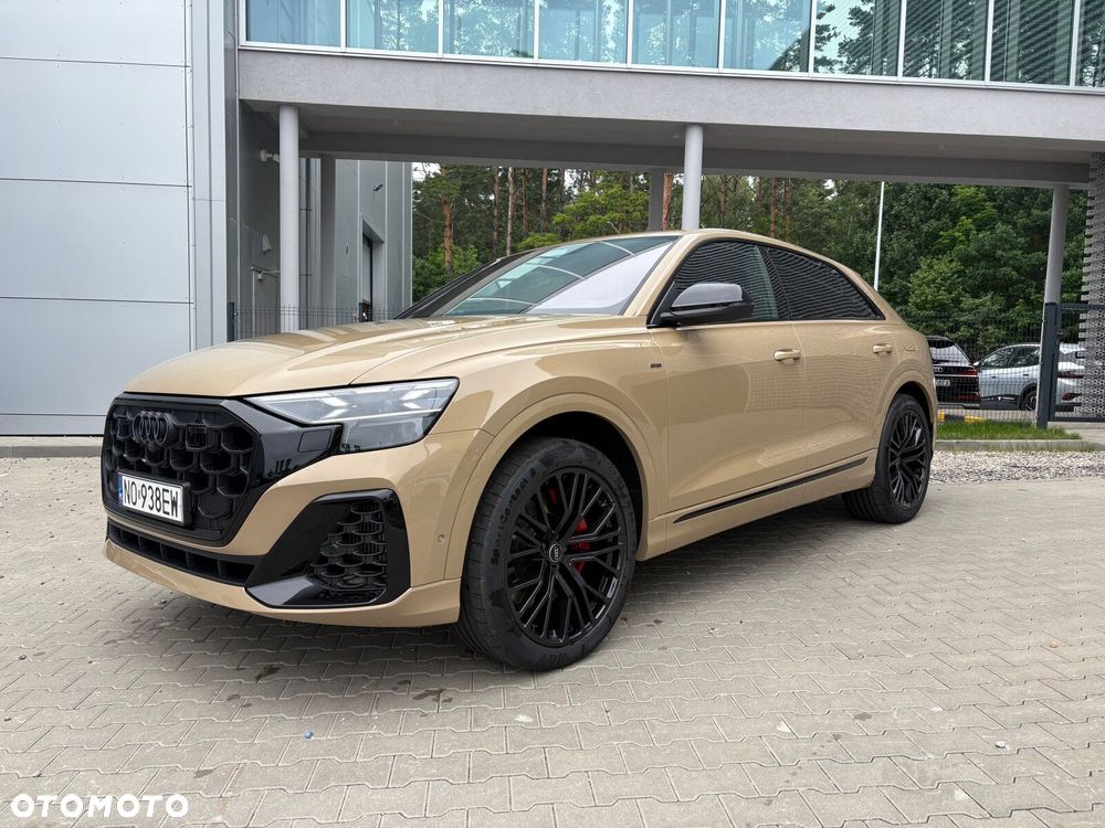 Audi Q8 - 1