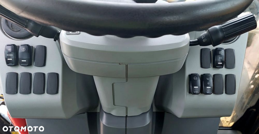 Caterpillar 432F2 - 12