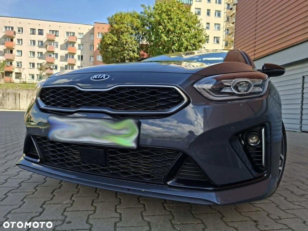 Kia Ceed 1.5 T-GDI DCT7 OPF GT Line - 4