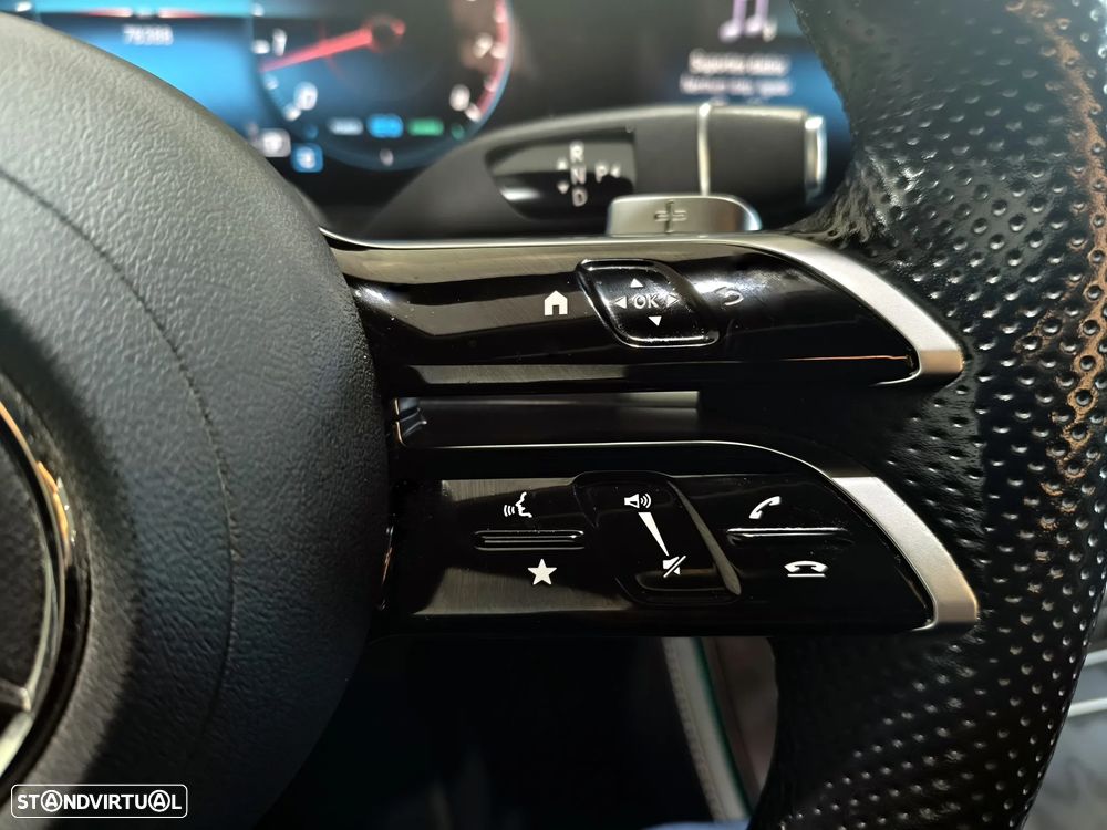 Mercedes-Benz E 200 AMG Line - 29