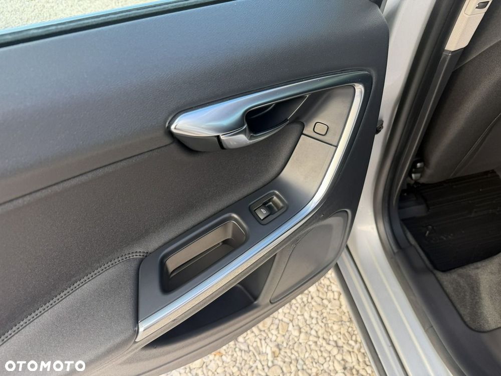 Volvo S60 - 22